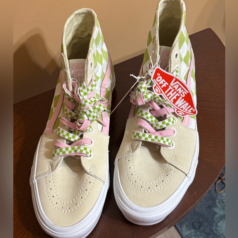Vans Women's High-Top Sneakers - Pink, Cream, and Green Unisex Men’s Size 11.5